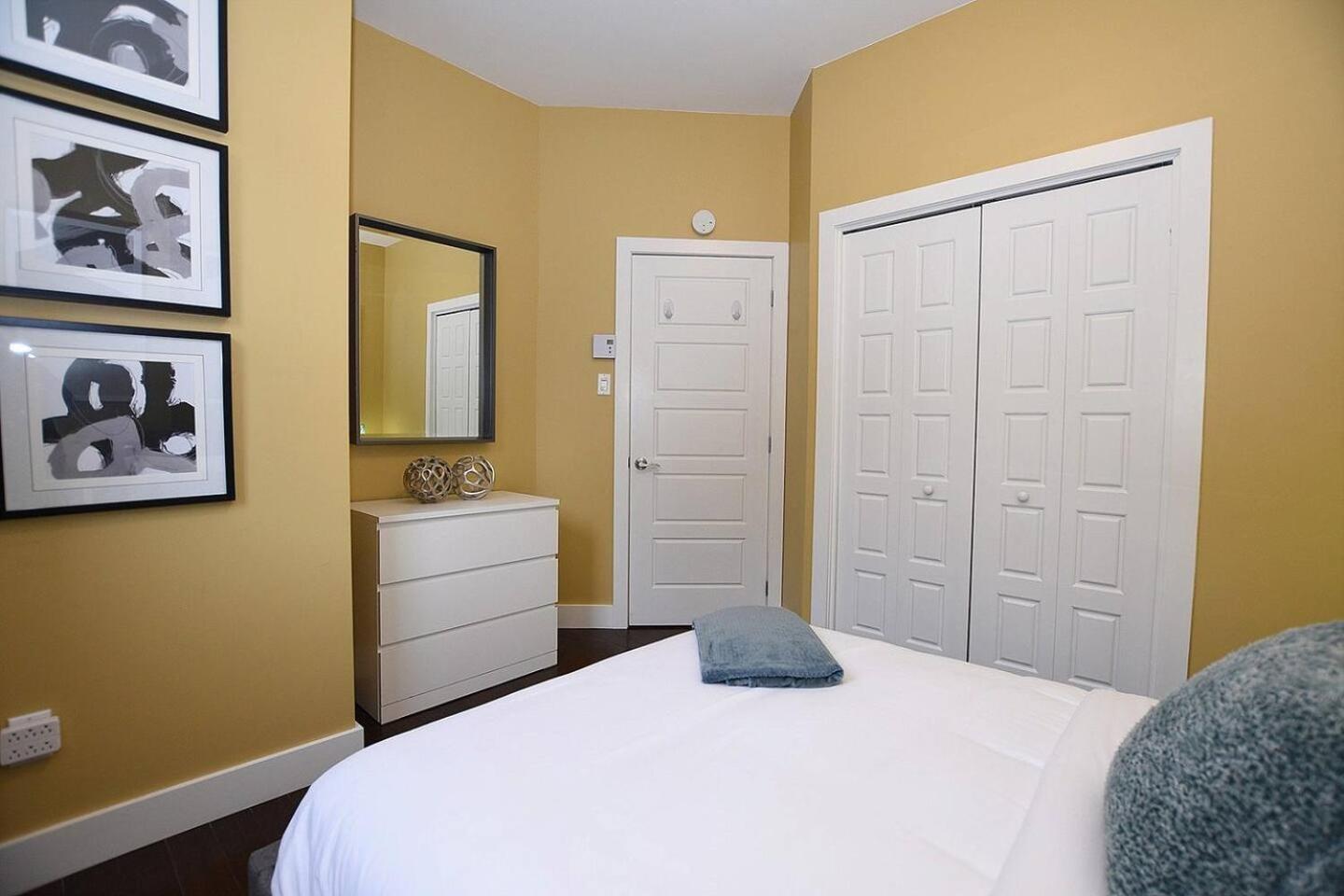 Hébergement de vacances Ground Floor Loft Style Luxury Executive Flat Montréal